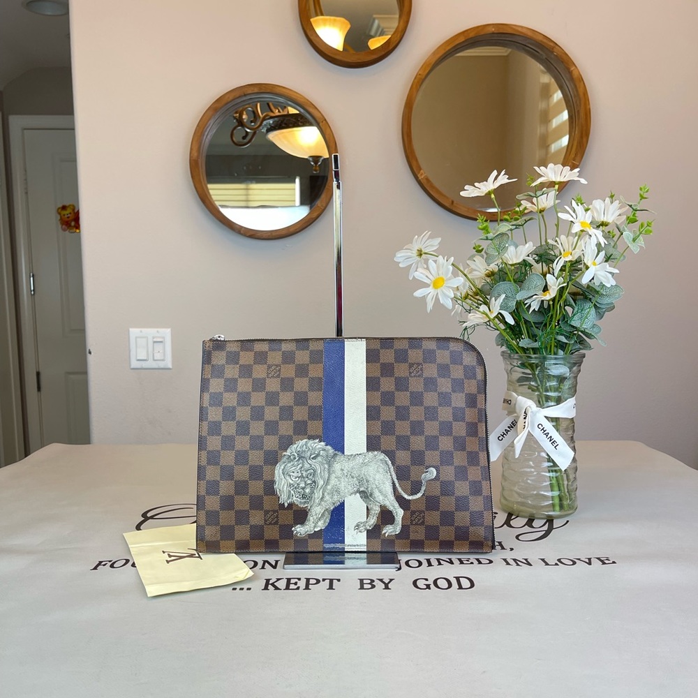 Louis Vuitton Jour Damier Ebene Clutch Handbag